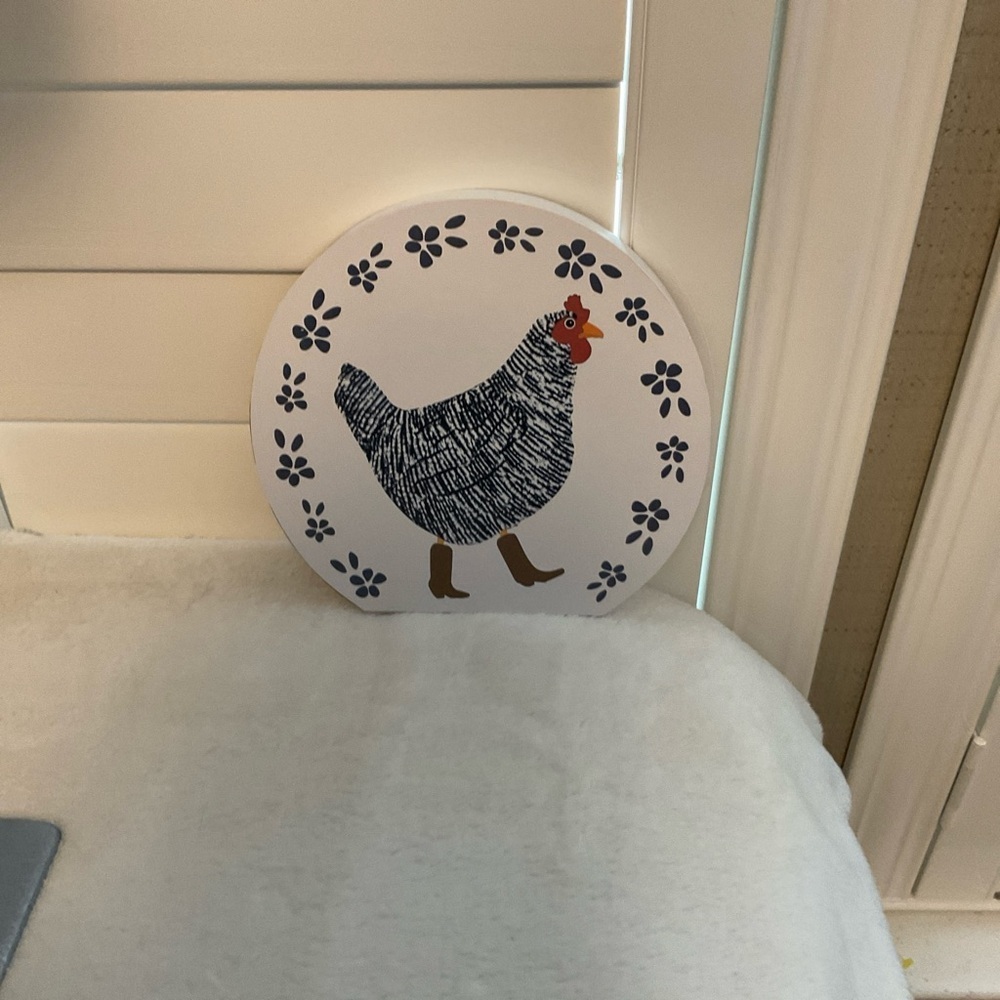 Blue and White Hen Decorative Wall Plaque